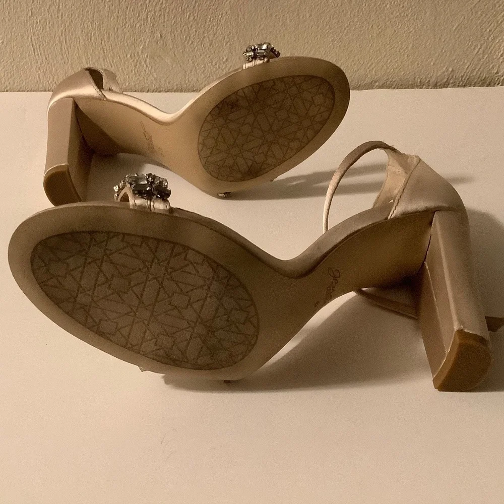 Jewel Badgley Mischka jewel badgley